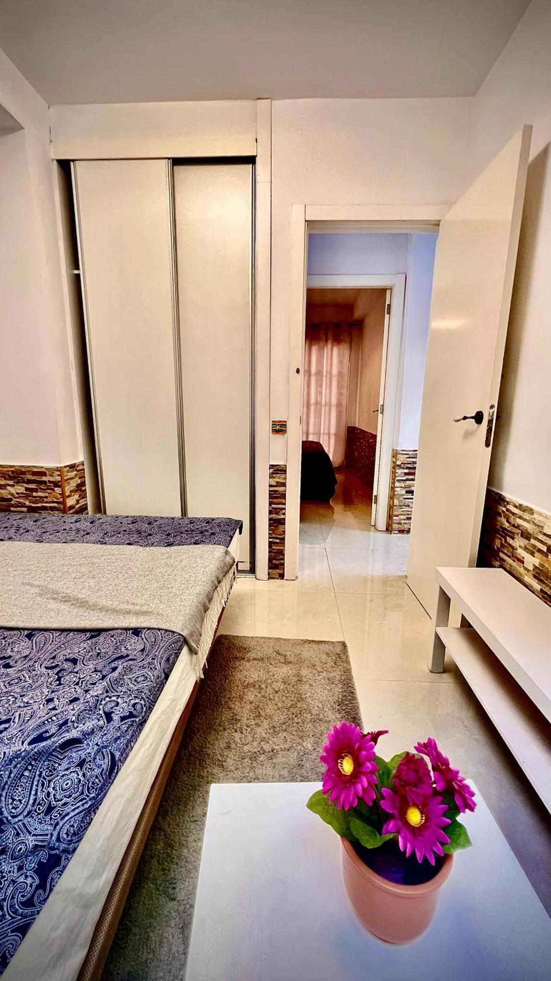 Cozy Two Bed Apartment. Адехе Экстерьер фото
